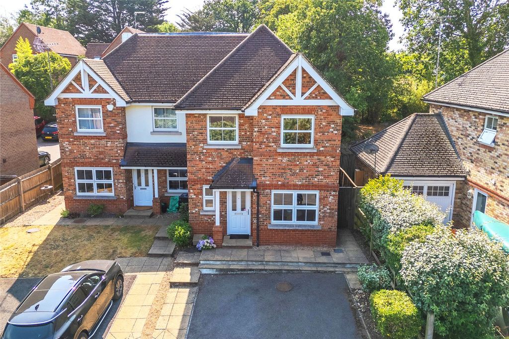 Property photo 1 of 18 Picture No. 04