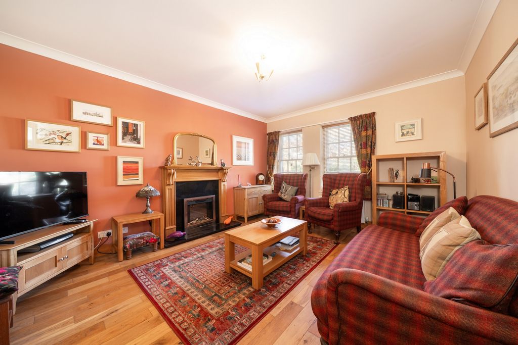 Property photo 2 of 29 Photo 7