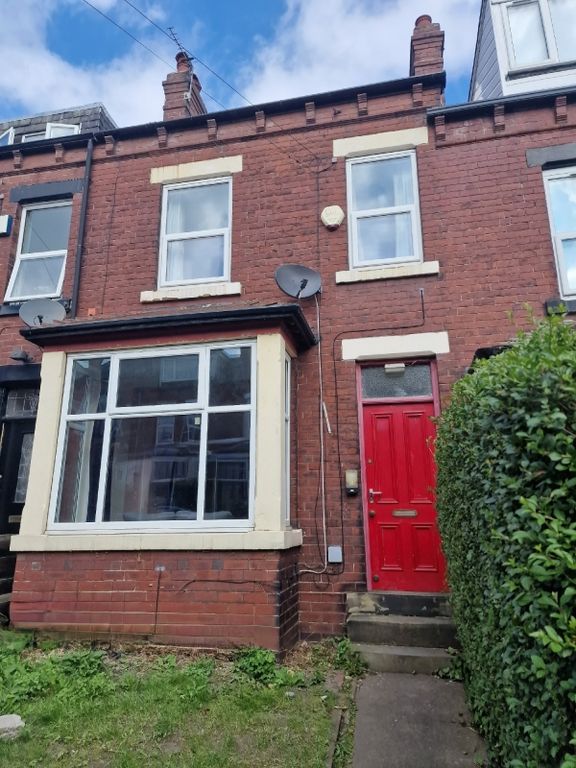 Property photo 2 of 13