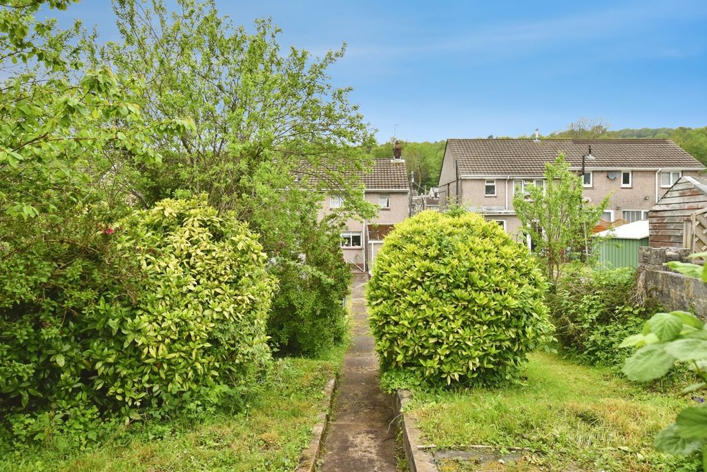Property photo 2 of 16 Pbox-Img.Jpg