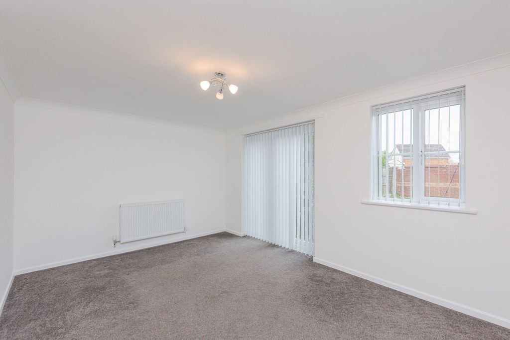 Property photo 3 of 22