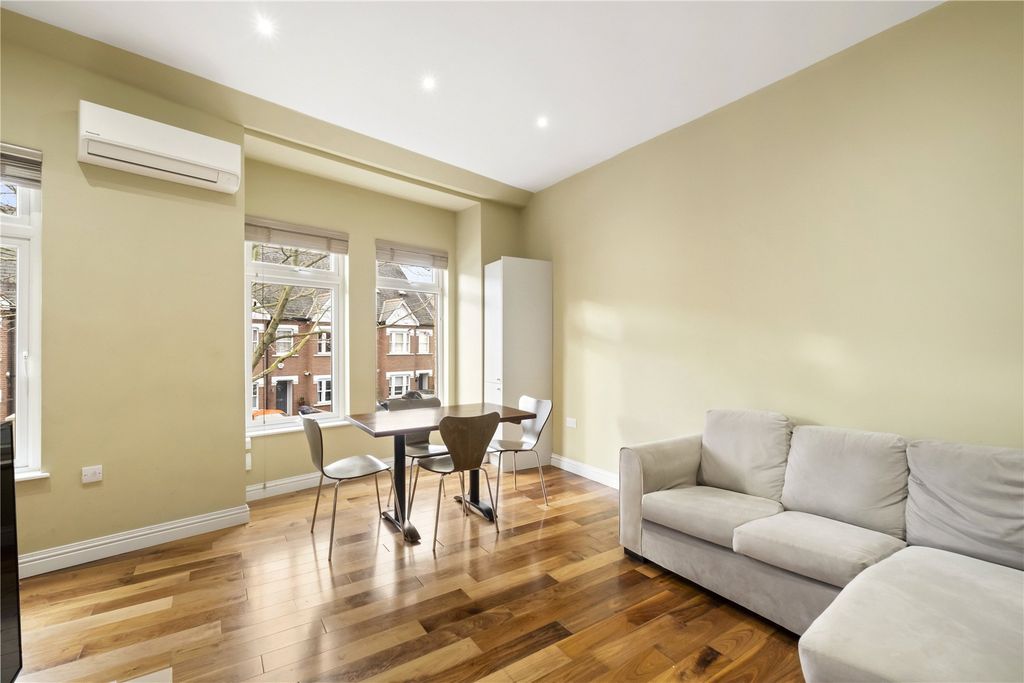 Property photo 3 of 13 Reception Room