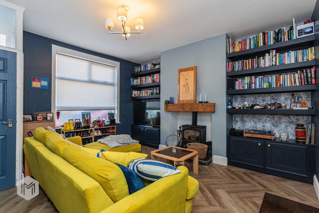 Property photo 2 of 17 Picture No. 19