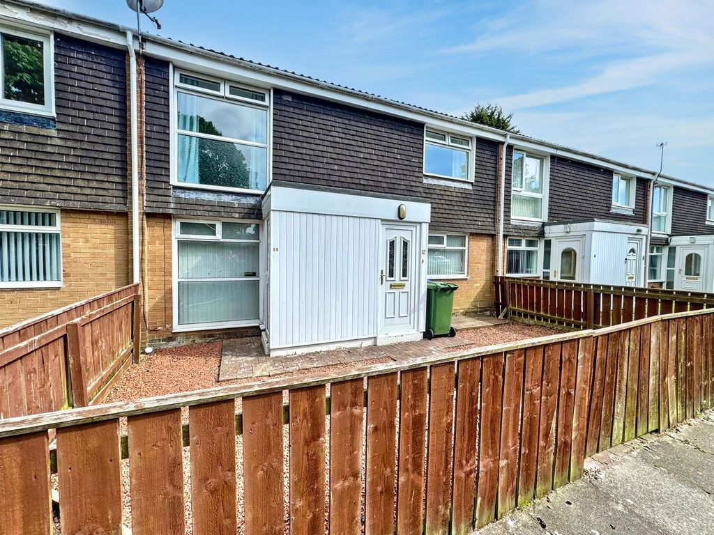 Property photo 1 of 7