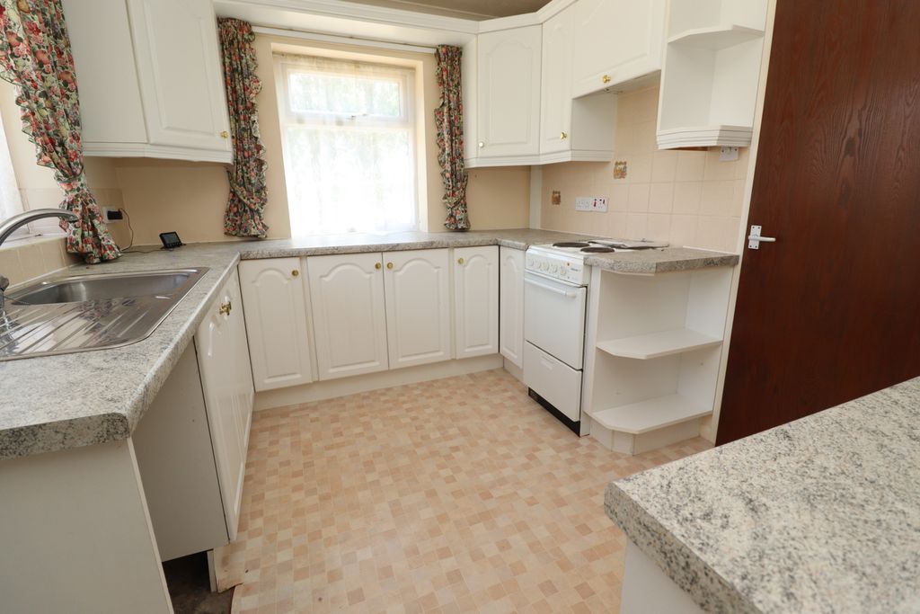 Property photo 2 of 10 Img_5989