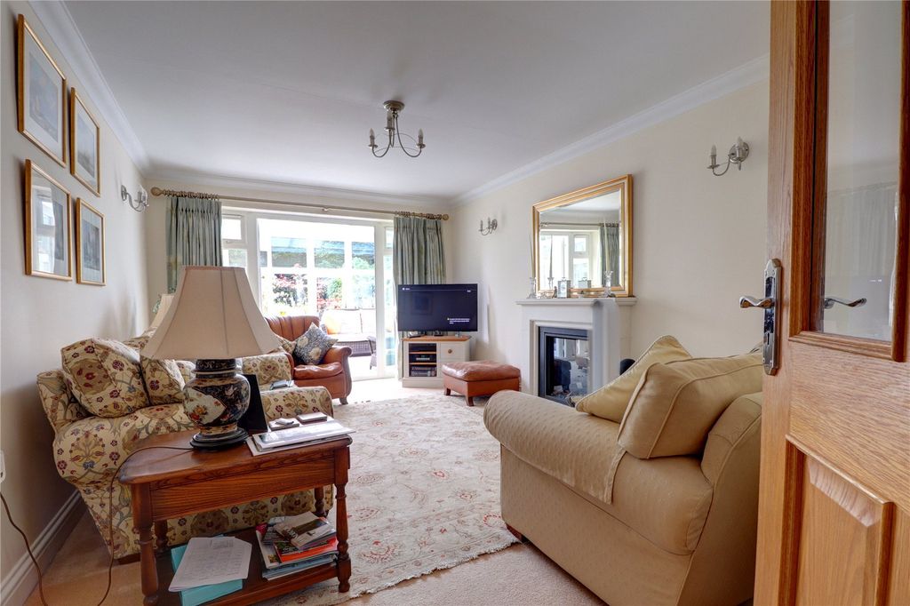 Property photo 3 of 27 Picture No. 26