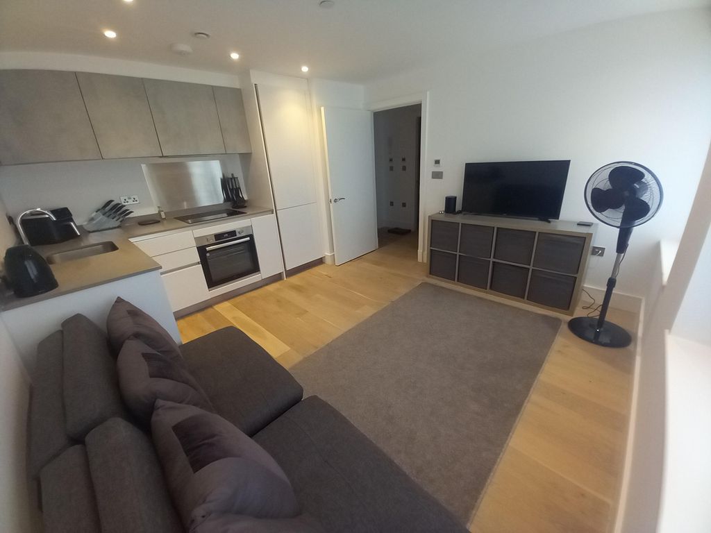 Property photo 1 of 6 Living Room