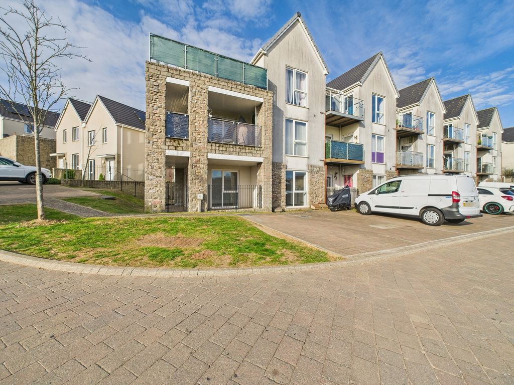 Property photo 1 of 20 Cam02089G0-Pr0441-Still021