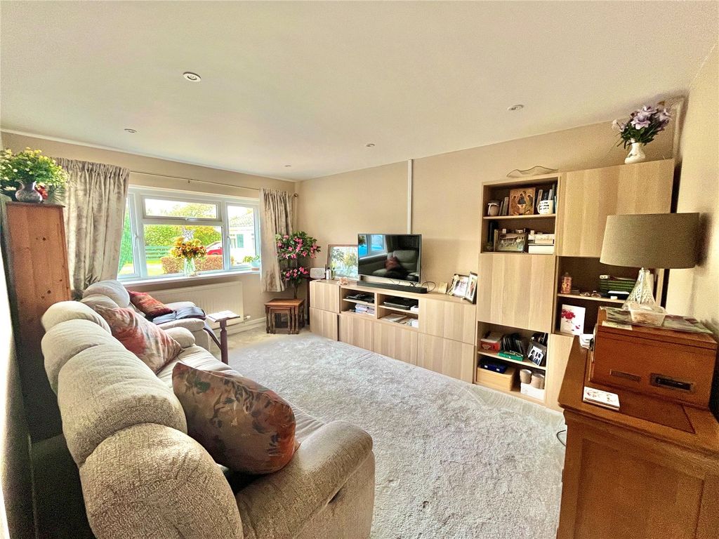 Property photo 3 of 24 Picture No. 26