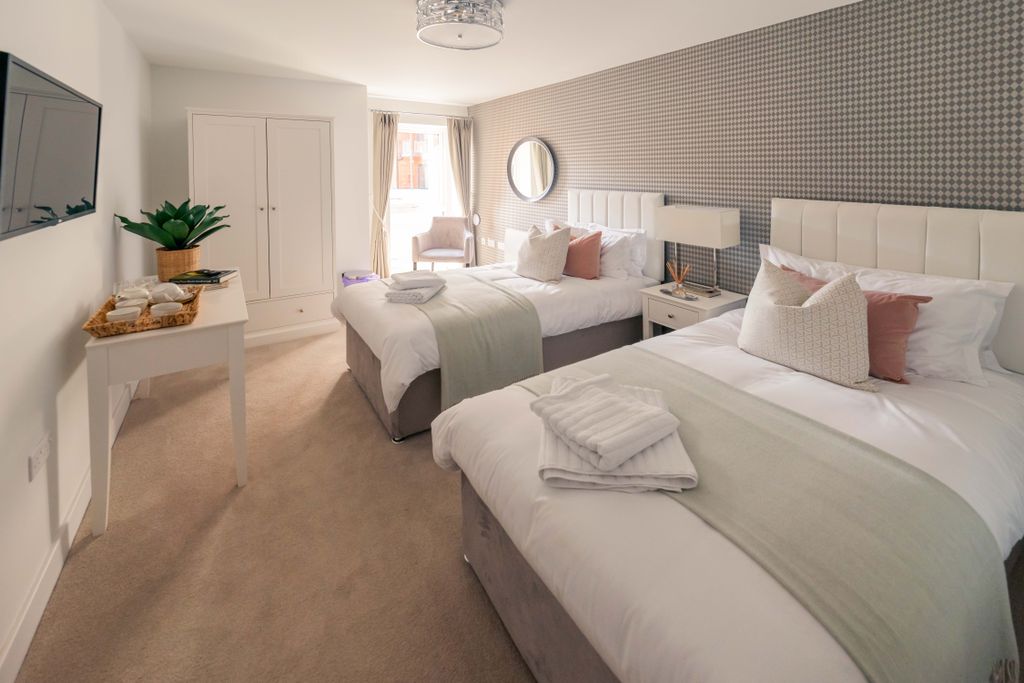 Property photo 1 of 15 Guest Suite