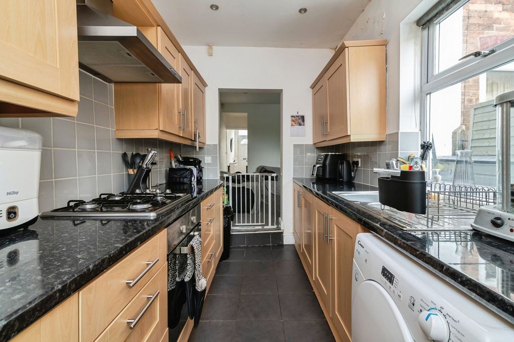 Property photo 2 of 13 Pbox-Img.Jpg