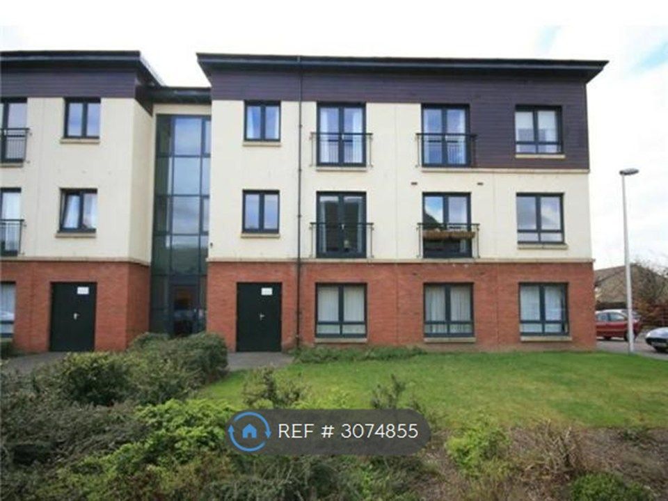 Property photo 3 of 18