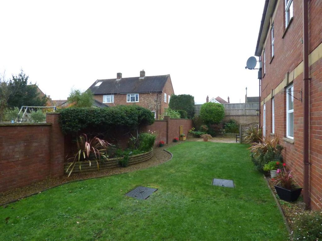 Property photo 2 of 11 Photo 10