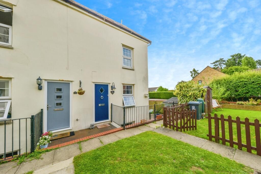Property photo 1 of 9