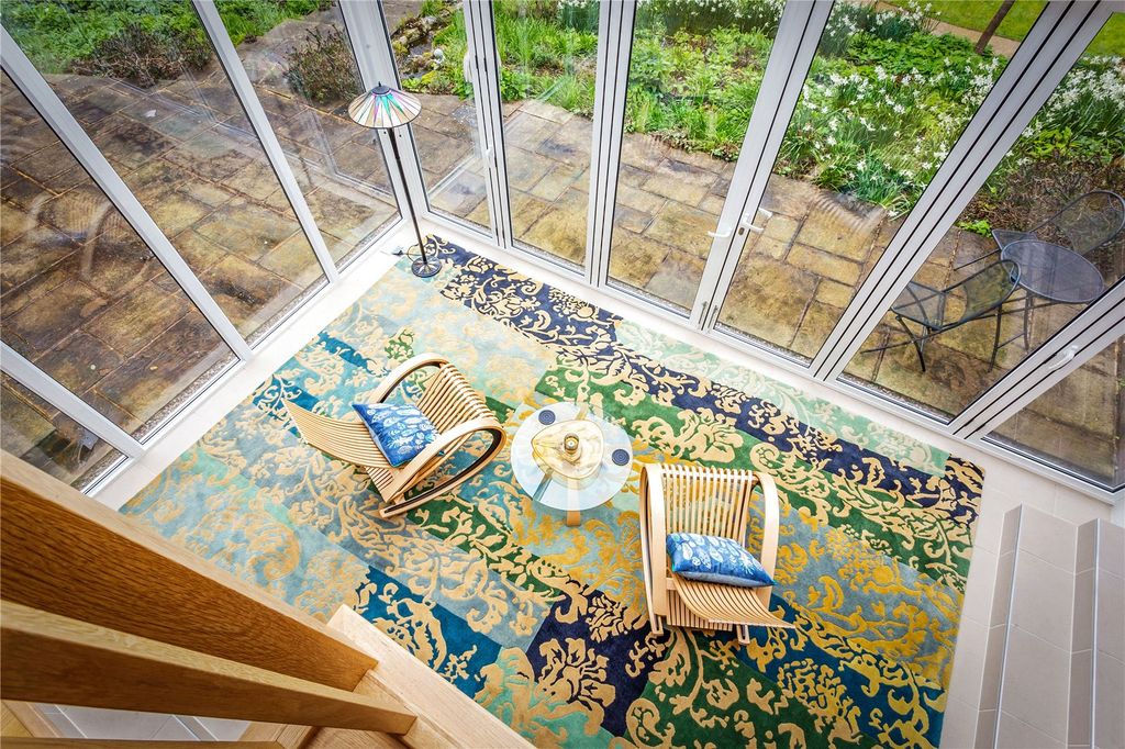 Property photo 3 of 15 Conservatory