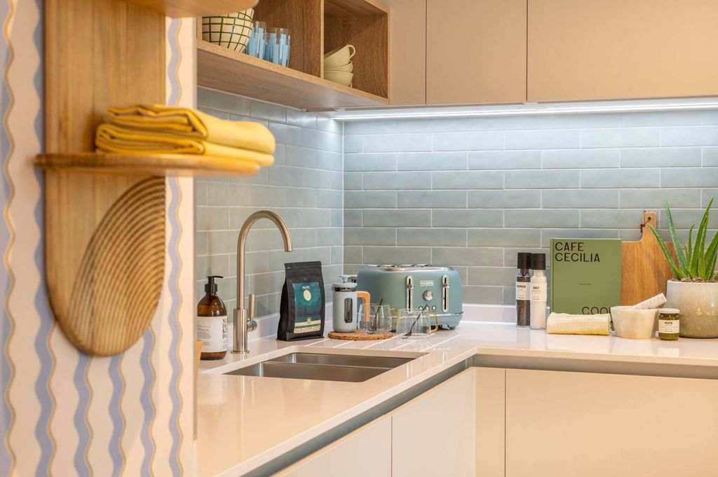 Property photo 2 of 30