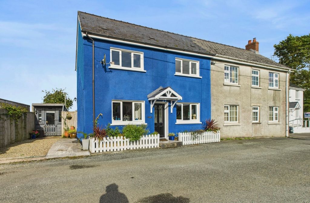 Property photo 1 of 22