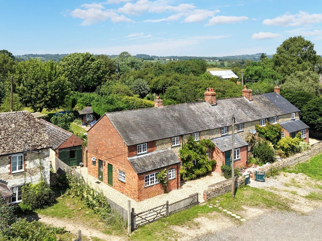 Property photo 1 of 27