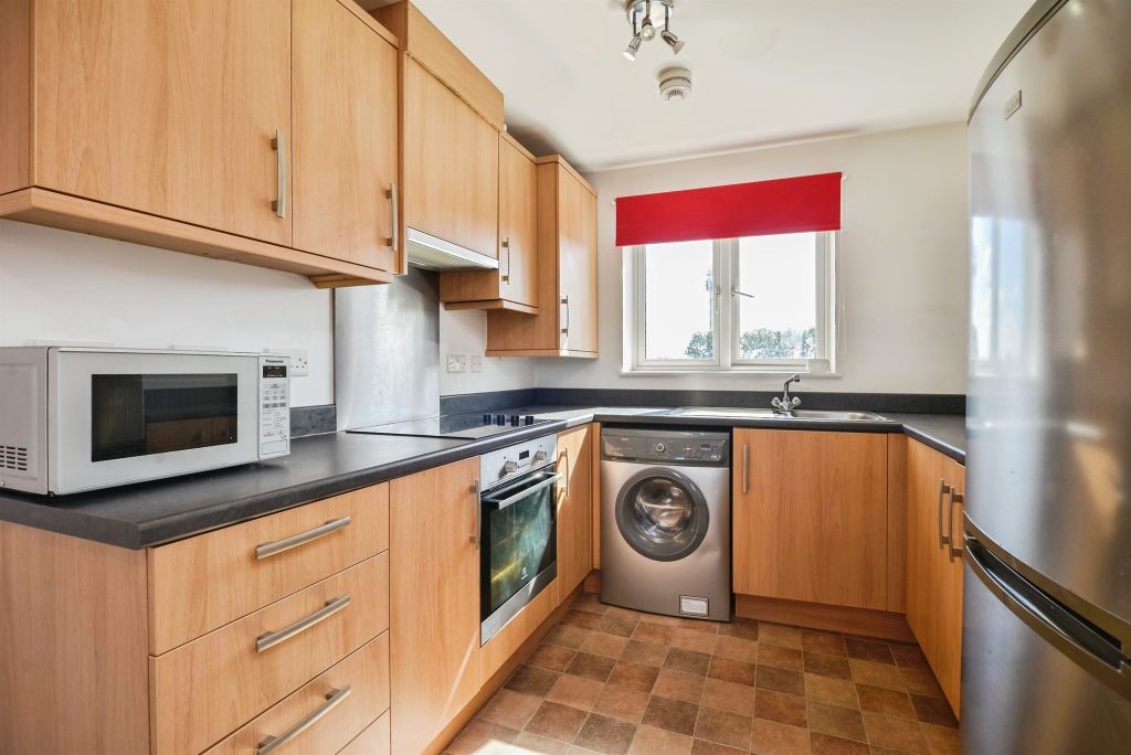 Property photo 3 of 14