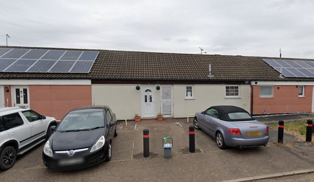 Property photo 1 of 1