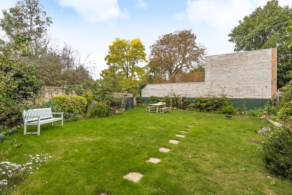 Property photo 3 of 15 654396 (10)