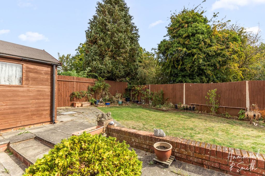Property photo 2 of 15