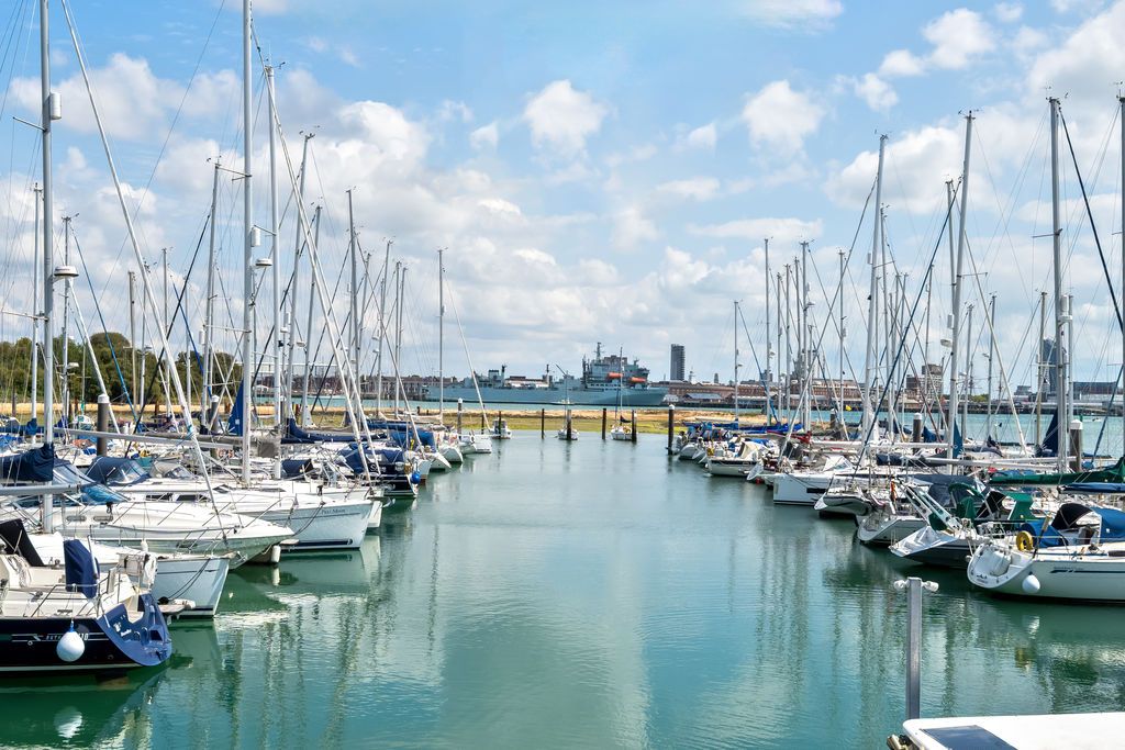 Property photo 2 of 15 Gosport Marina