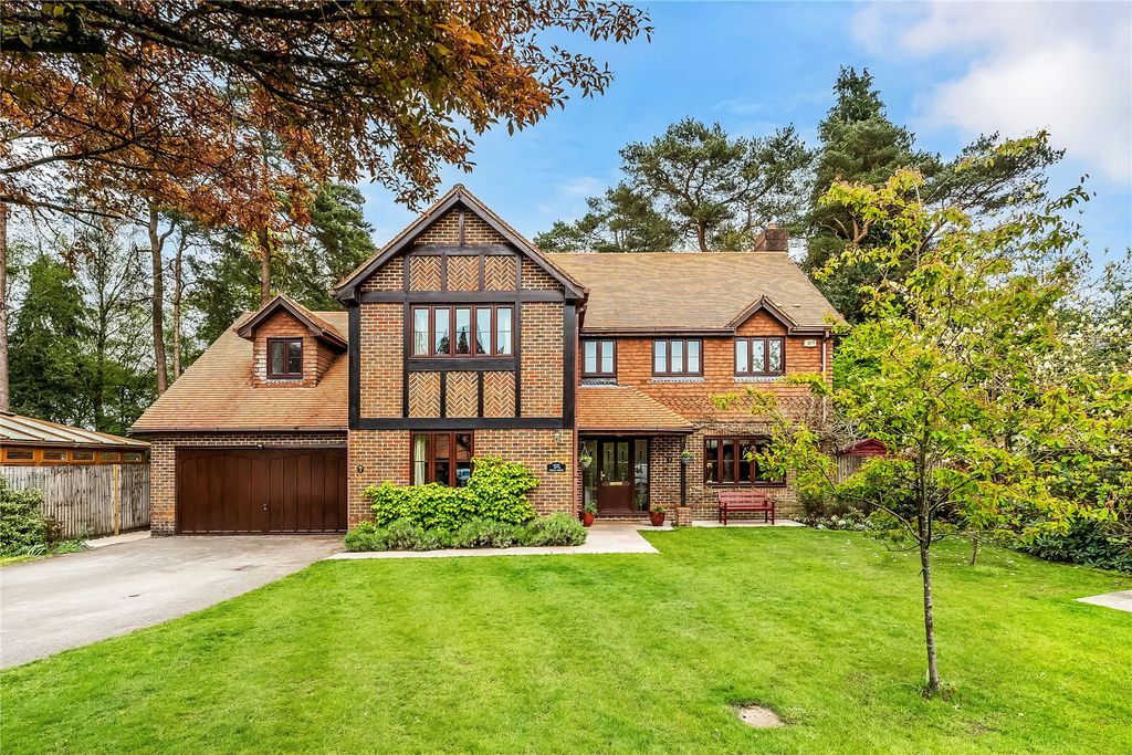 Property photo 1 of 53 Picture No. 72