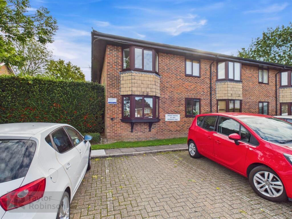 Property photo 1 of 5