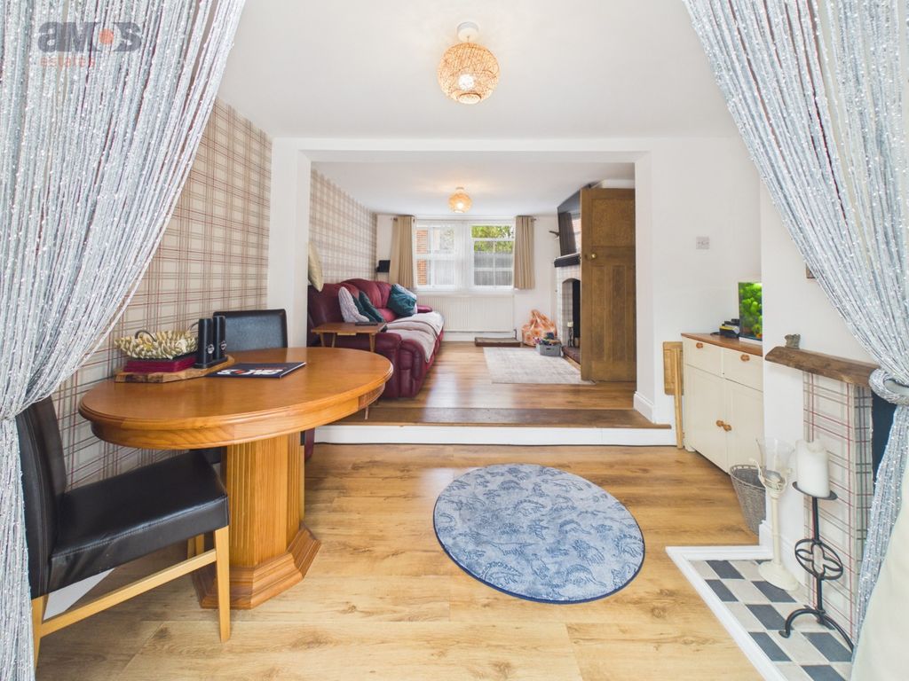 Property photo 2 of 34 5377414