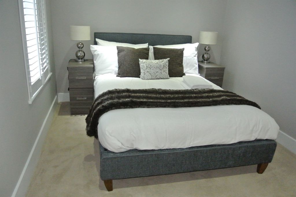 Property photo 3 of 6 Bedroom View