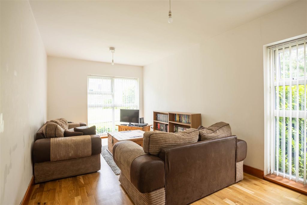 Property photo 2 of 7 00001.Jpg