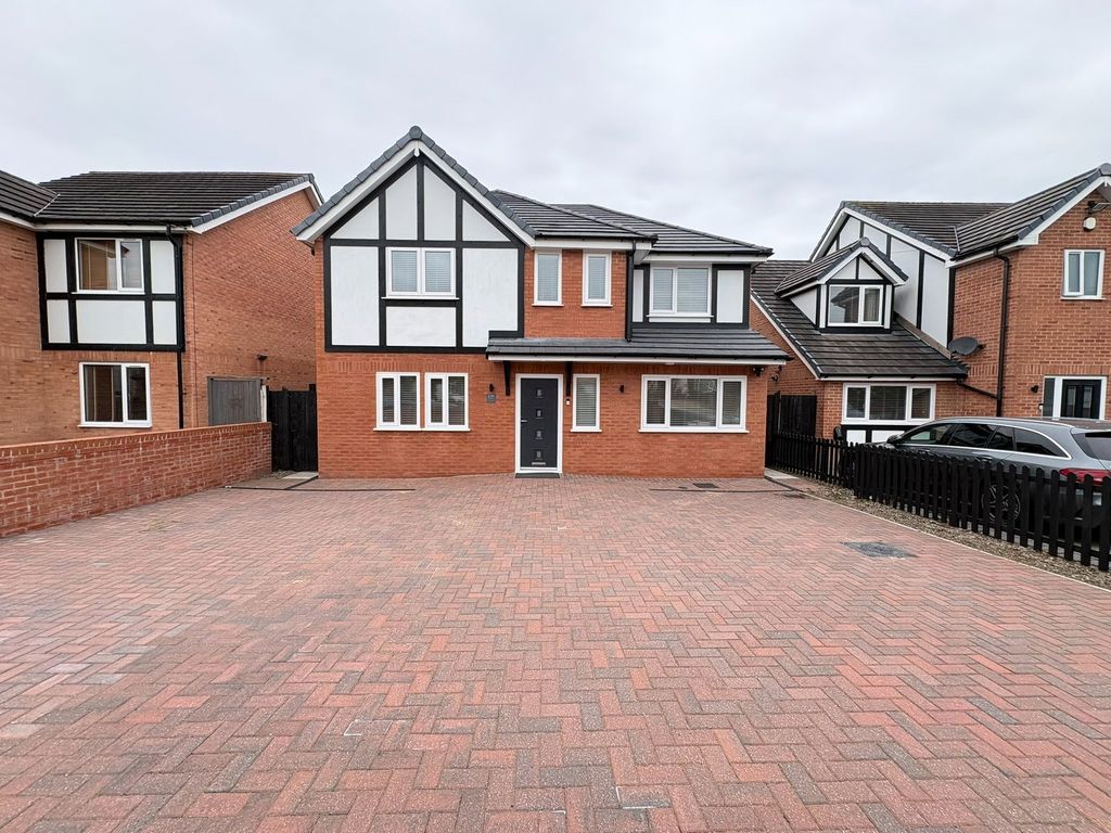 Property photo 1 of 39