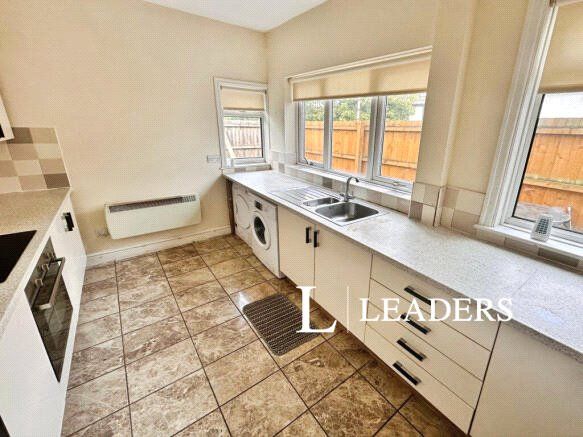 Property photo 3 of 17 Picture No. 12