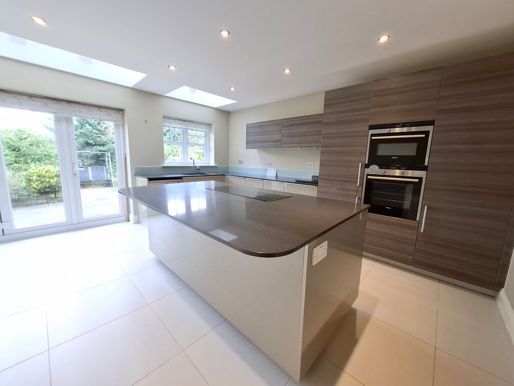 Property photo 2 of 29 Exterior