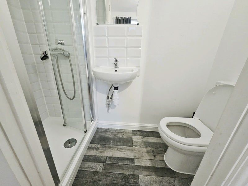 Property photo 3 of 7 Gallery