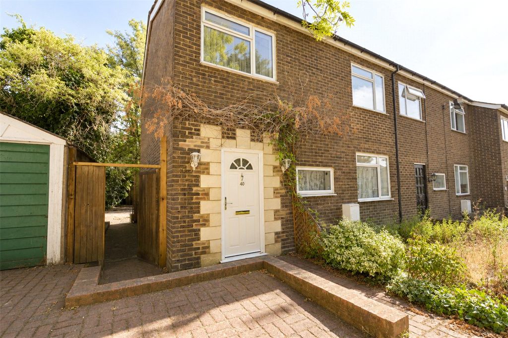 Property photo 1 of 19 Picture No. 06