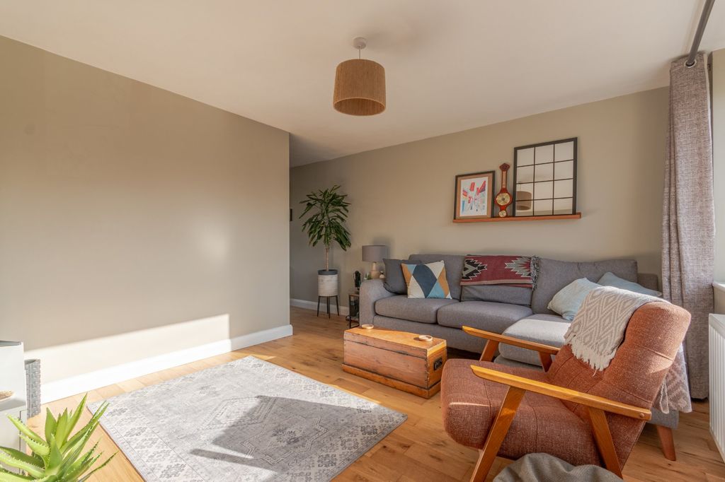 Property photo 2 of 13 Picture No. 11