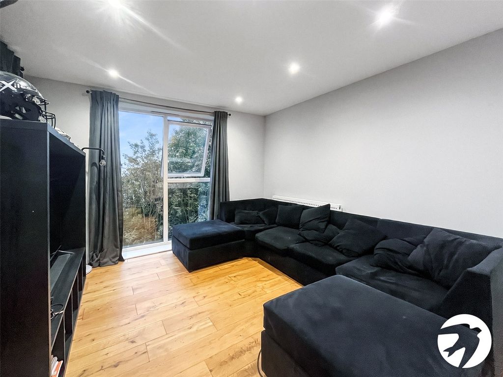 Property photo 2 of 8 Picture No. 08