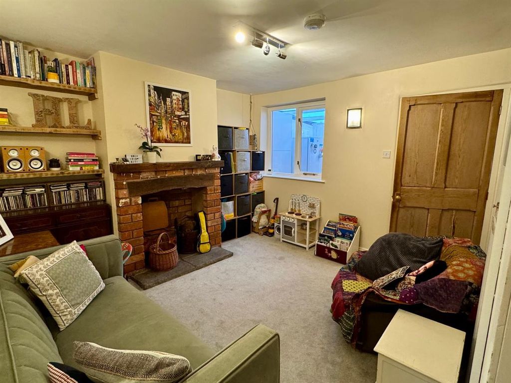 Property photo 3 of 17 Whatsapp Image 2025-10-14 At 11.04.58_2Ff79346.Jpg