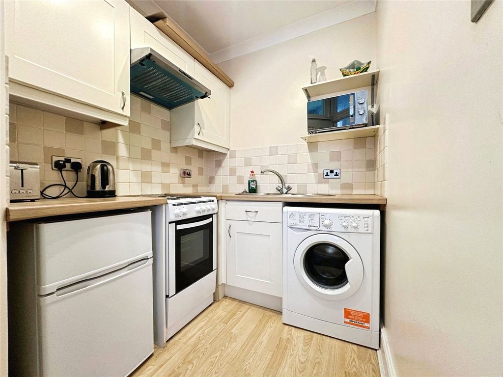 Property photo 2 of 11 Picture No. 03