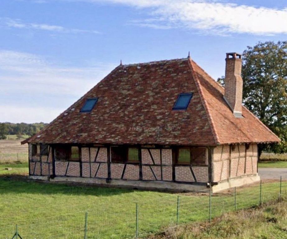 Property photo 1 of 15 4-Room Farmhouse