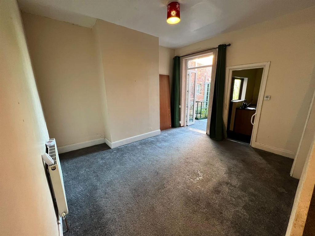 Property photo 2 of 12 Dining Room