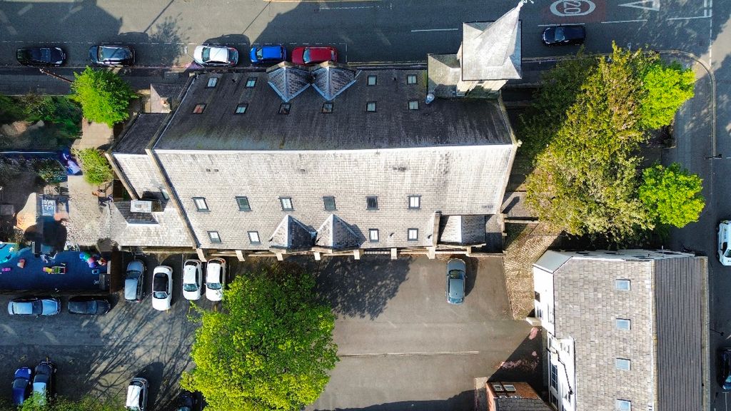 Property photo 3 of 10