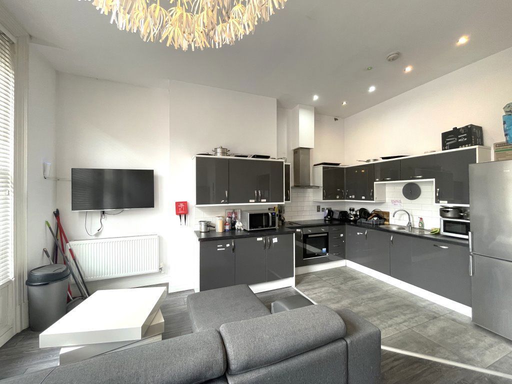 Property photo 3 of 3