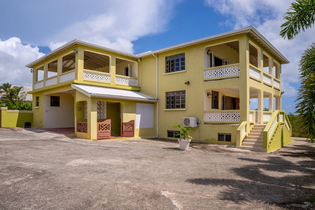 Property photo 3 of 58