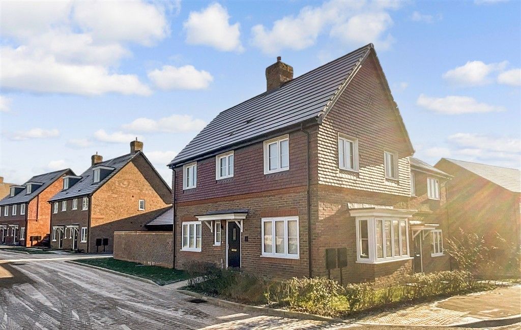 Property photo 3 of 14 Kitchen/ Dining Room