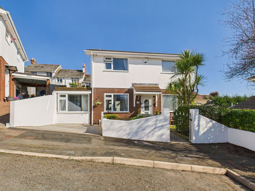 Property photo 1 of 24