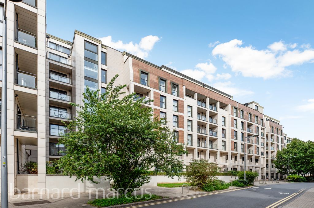 Property photo 1 of 7 Exterior