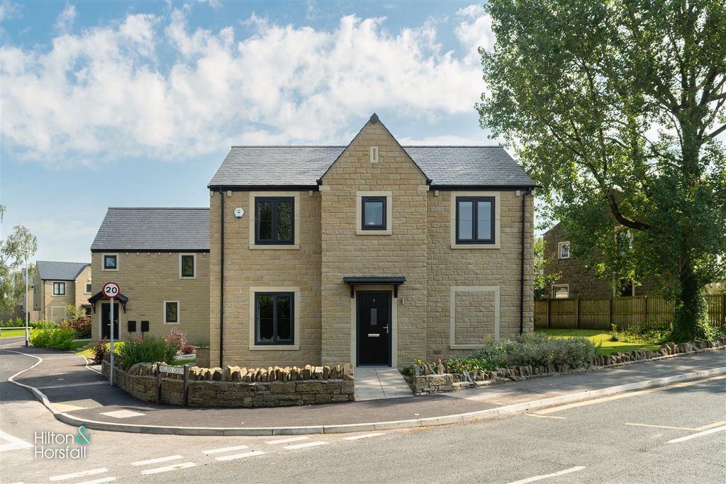 Property photo 1 of 27 Plot 1 - Millers Green